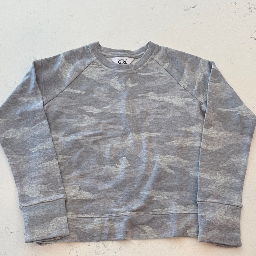 Athleta Girls Gray Camo Sweatshirt - XS (6)